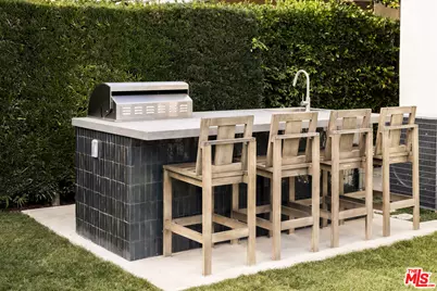 13114 Addison St, Sherman Oaks, CA 91423 - Photo 35