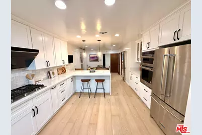 3328 Red Rose Dr, Encino, CA 91436 - Photo 5