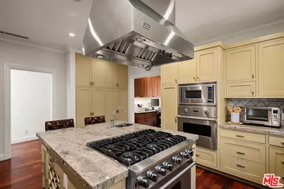3457 Maplewood Ave, Los Angeles, CA 90066 - Photo 11