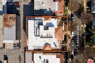 313 S Reeves Dr, Beverly Hills, CA 90212 - Photo 9