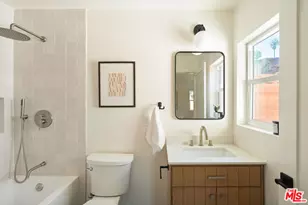 4606 10th Ave, Los Angeles, CA 90043 - Photo 29