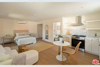 4606 10th Ave, Los Angeles, CA 90043 - Photo 25