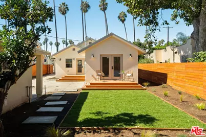 4606 10th Ave, Los Angeles, CA 90043 - Photo 21