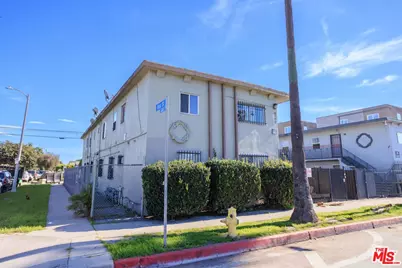 8100 Avalon Blvd, Los Angeles, CA 90003 - Photo 9
