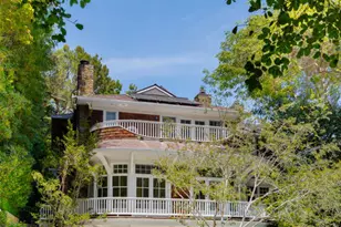 2041 Mandeville Canyon Rd, Los Angeles, CA 90049 - Photo 11