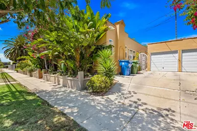 1185 S Tremaine Ave, Los Angeles, CA 90019 - Photo 55