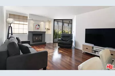 740 N Kings Rd #320, West Hollywood, CA 90069 - Photo 1