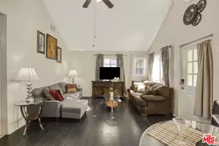 6431 Dix St, Los Angeles, CA 90068 - Photo 9