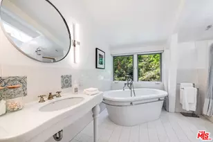 681 Brooktree Rd, Santa Monica, CA 90402 - Photo 47