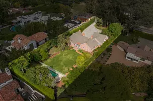 1639 Mandeville Canyon Rd, Los Angeles, CA 90049 - Photo 1