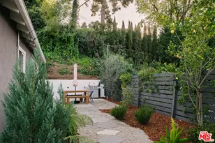 3346 Coy Dr, Sherman Oaks, CA 91423 - Photo 33