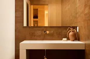 1700 Queens Ct, Los Angeles, CA 90069 - Photo 7