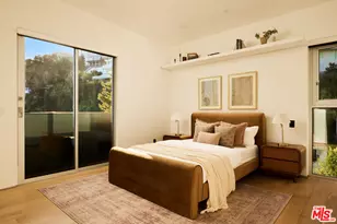 1700 Queens Ct, Los Angeles, CA 90069 - Photo 25