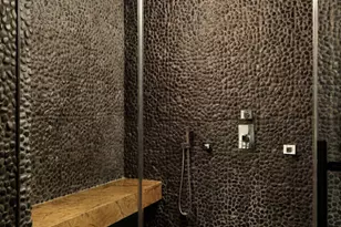 1700 Queens Ct, Los Angeles, CA 90069 - Photo 23