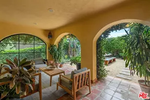 4370 Hillview Dr, Malibu, CA 90265 - Photo 3