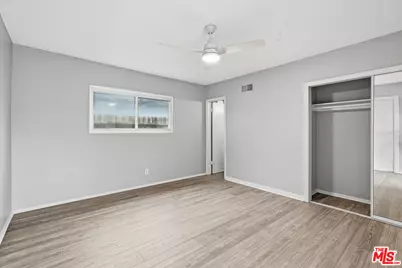 2553 Pine Ave, Long Beach, CA 90806 - Photo 13