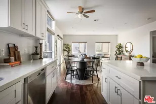 155 S Oxford Ave, Los Angeles, CA 90004 - Photo 11