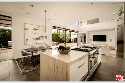 1347 Palms Blvd, Venice, CA 90291 - Photo 11