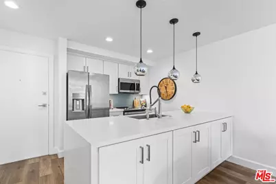 750 N Kings Rd #124, West Hollywood, CA 90069 - Photo 5