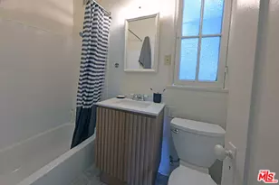 2634 N Beachwood Dr, Los Angeles, CA 90068 - Photo 51