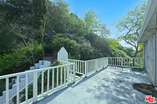2634 N Beachwood Dr, Los Angeles, CA 90068 - Photo 21