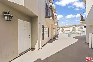 12375 Osborne Pl, Pacoima, CA 91331 - Photo 29