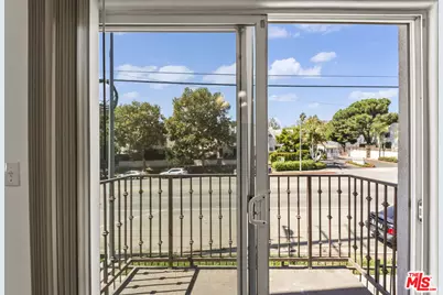 12375 Osborne Pl #13, Pacoima, CA 91331 - Photo 15