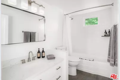 1322 E Cota St, Santa Barbara, CA 93103 - Photo 47