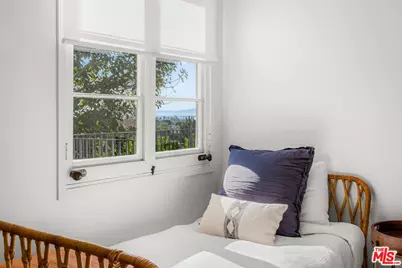 1322 E Cota St, Santa Barbara, CA 93103 - Photo 25