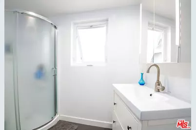 3310 S Durango Ave, Los Angeles, CA 90034 - Photo 31