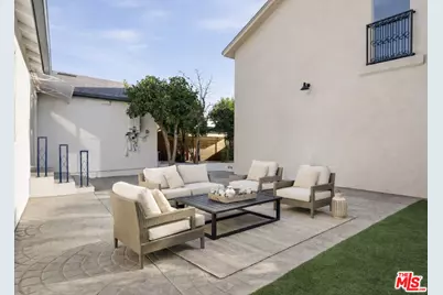 17660 Martha St, Encino, CA 91316 - Photo 15