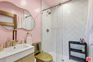 17658 Martha St, Encino, CA 91316 - Photo 13