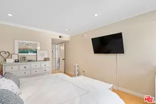 11965 Gorham Ave, Los Angeles, CA 90049 - Photo 17