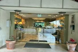 10751 Wilshire Blvd Blvd, Los Angeles, CA 90024 - Photo 3