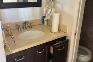 10751 Wilshire Blvd Blvd, Los Angeles, CA 90024 - Photo 15