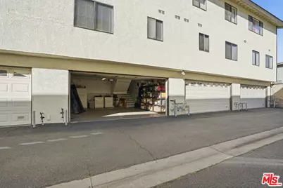 19355 Sherman Way #42, Reseda, CA 91335 - Photo 31