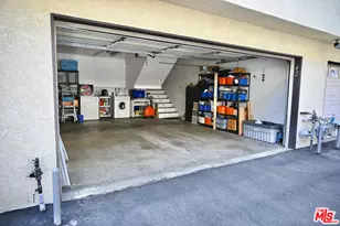 19355 Sherman Way, Reseda, CA 91335 - Photo 33