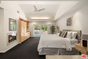 10853 Via Verona St, Los Angeles, CA 90077 - Photo 25