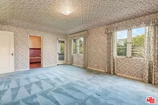 702 N Linden Dr, Beverly Hills, CA 90210 - Photo 21