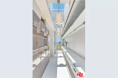 9150 Oriole Way, Los Angeles, CA 90069 - Photo 19