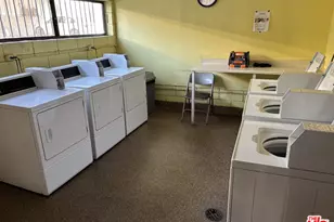 10521 National Blvd, Los Angeles, CA 90034 - Photo 9