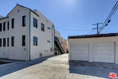 1801 S Sycamore Ave, Los Angeles, CA 90019 - Photo 31