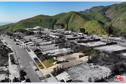 3653 Malibu Vista Dr, Malibu, CA 90265 - Photo 7