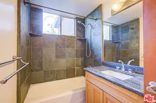 15511 Woodcrest Dr, Sherman Oaks, CA 91403 - Photo 55