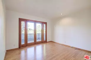 15511 Woodcrest Dr, Sherman Oaks, CA 91403 - Photo 41