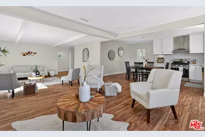 10031 S Harvard Blvd, Los Angeles, CA 90047 - Photo 7