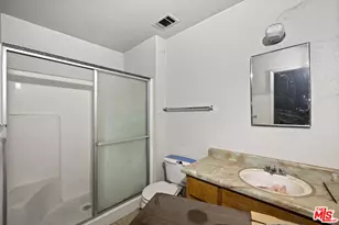 1112 Valencia Ave, Delano, CA 93215 - Photo 31