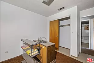 1112 Valencia Ave, Delano, CA 93215 - Photo 25