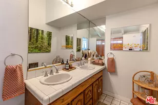 6505 Hatillo Ave, Woodland Hills, CA 91367 - Photo 25