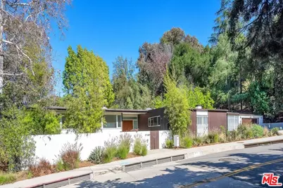 3700 Hayvenhurst Ave, Encino, CA 91436 - Photo 53